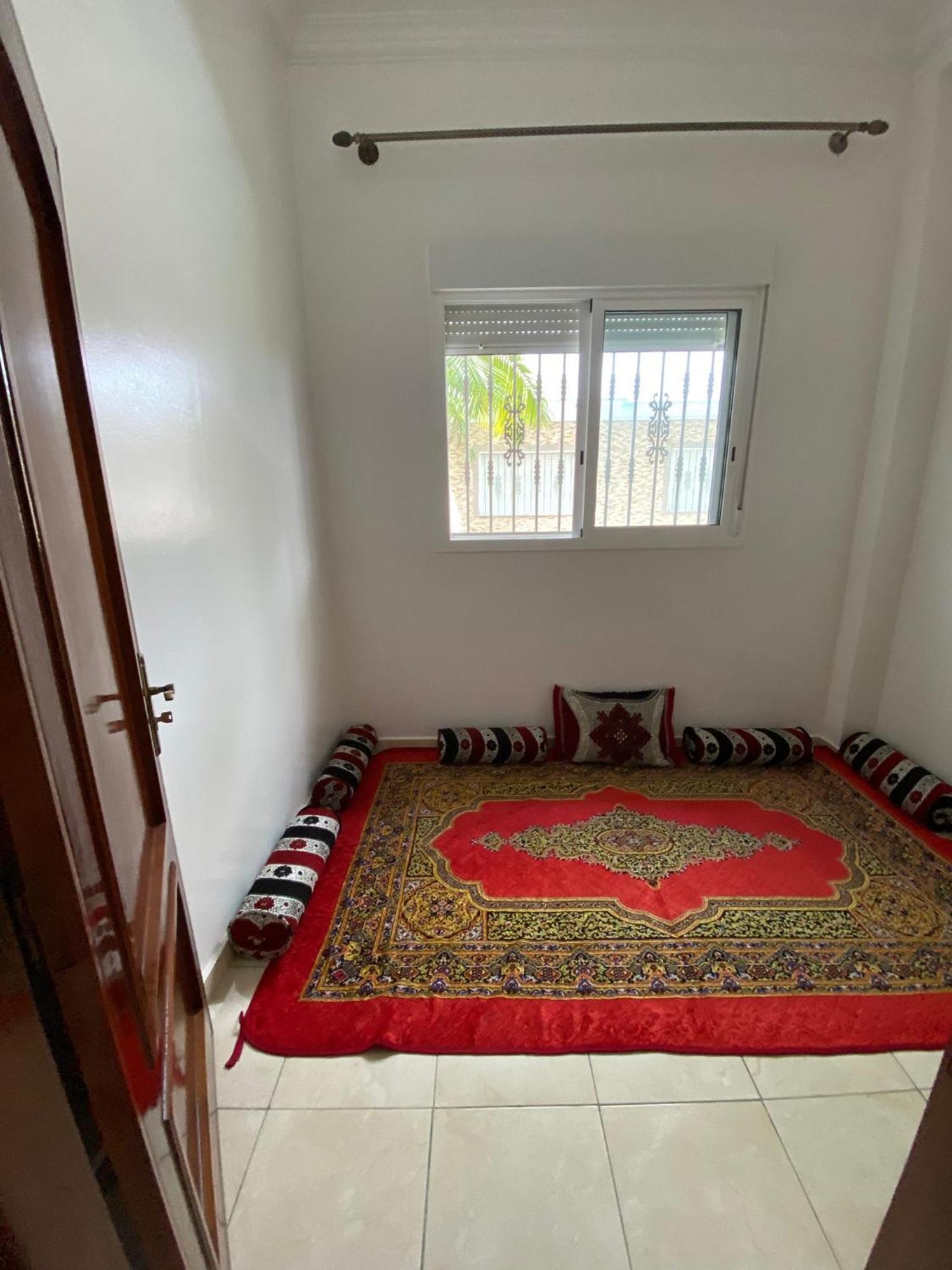 Appartement Martil 3 Chambres Proche De Centre Ville 5Mn A Pied Et La Plage 10Mn A Pied Et 10Mn De Aeroport Tetouan En Voiture エクステリア 写真